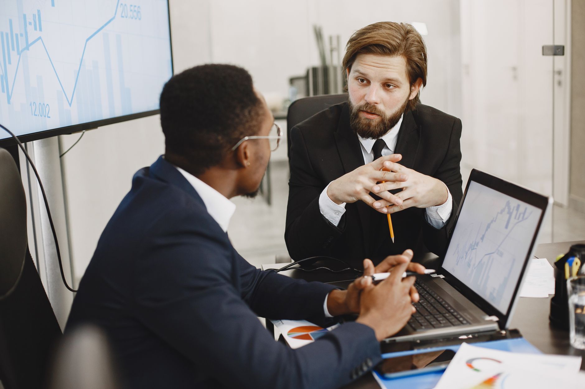 Advisors talking about tax structures